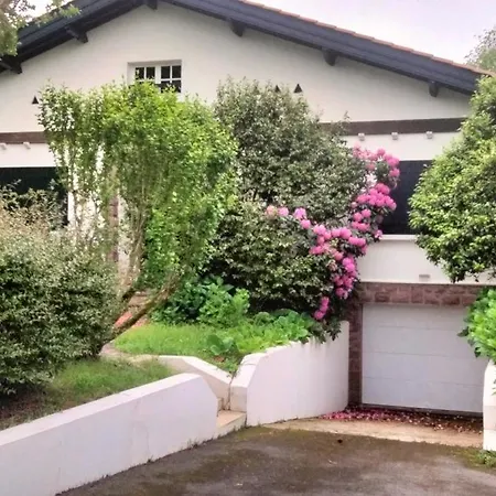 Maison Familiale Au Calme Saint-Pée-sur-Nivelle